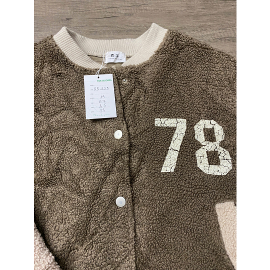 bomber jacket thường