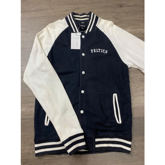 Varsity Jacket feltics